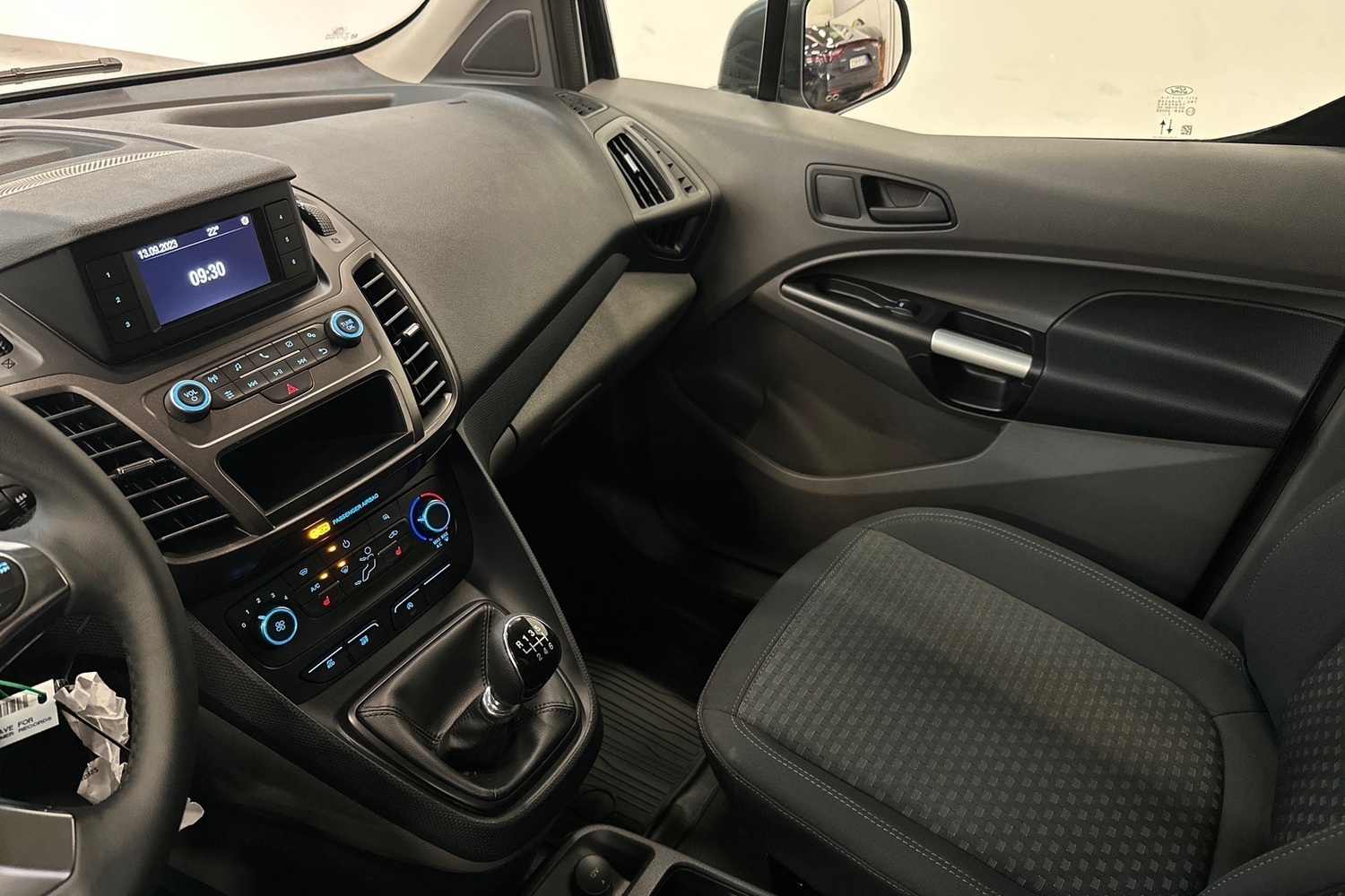 Ford Transit Connect vaihtoauto