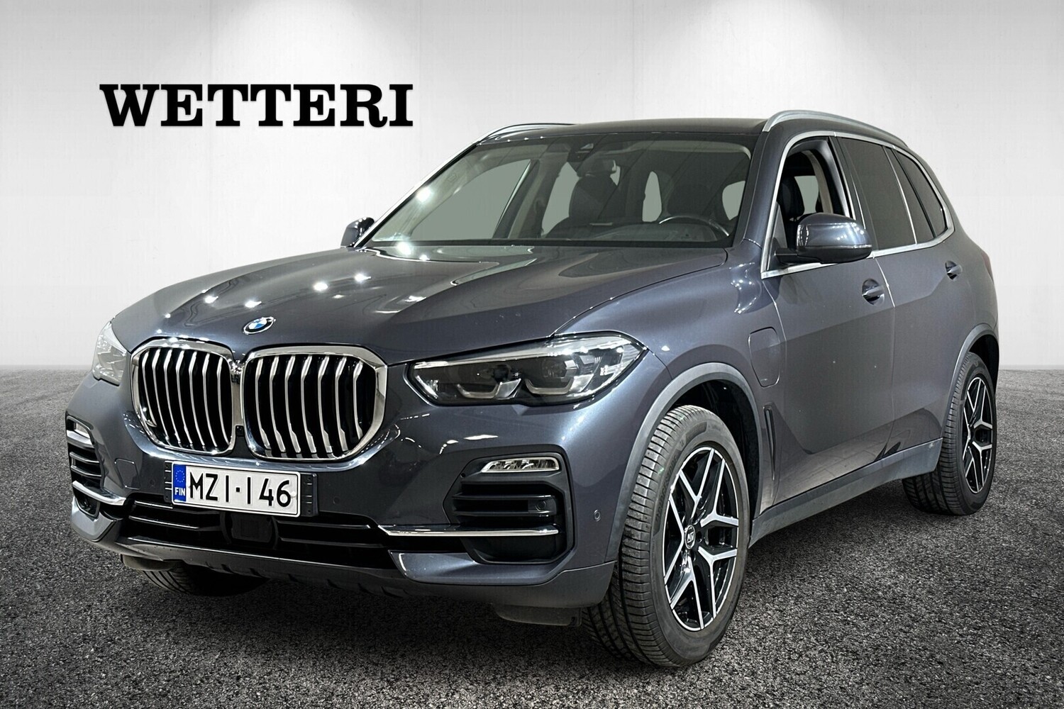 BMW X5 vaihtoauto