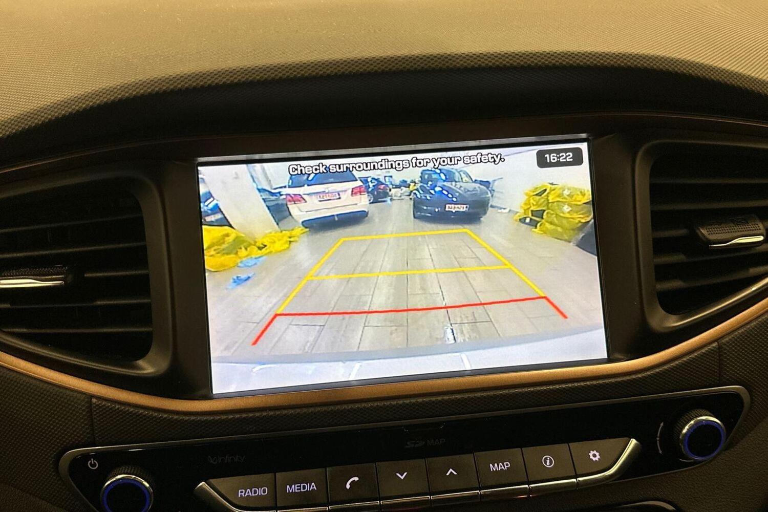 Hyundai IONIQ electric vaihtoauto