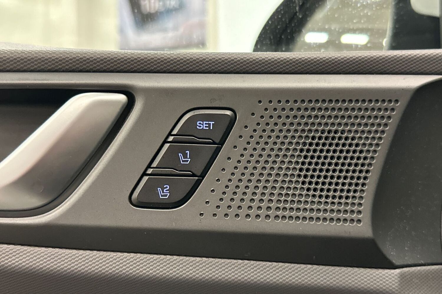 Hyundai IONIQ electric vaihtoauto