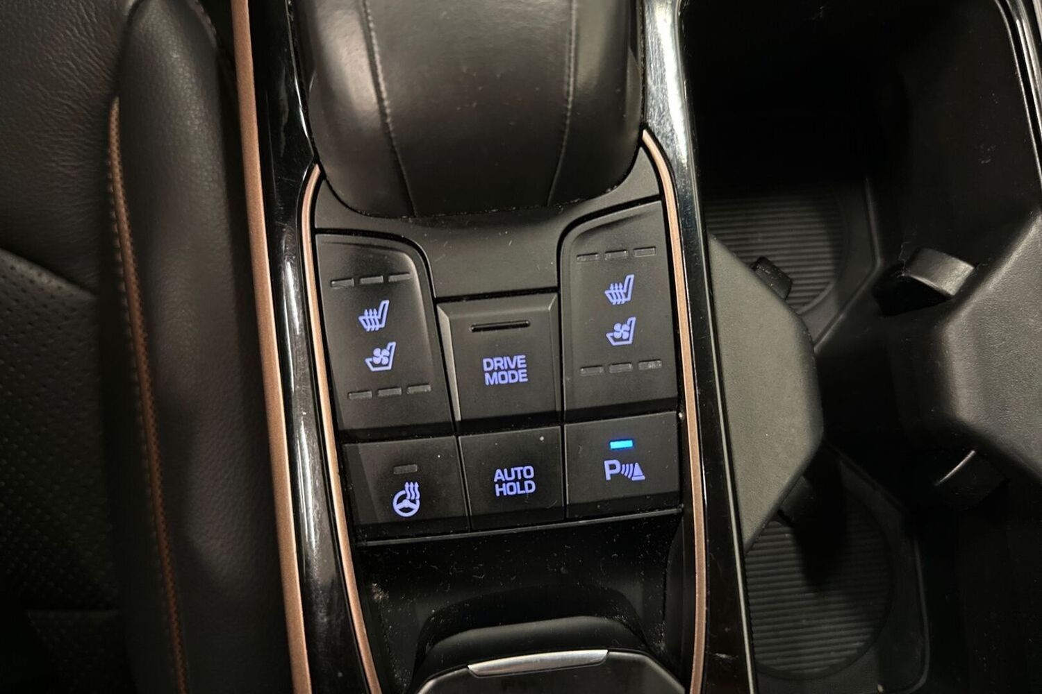 Hyundai IONIQ electric vaihtoauto