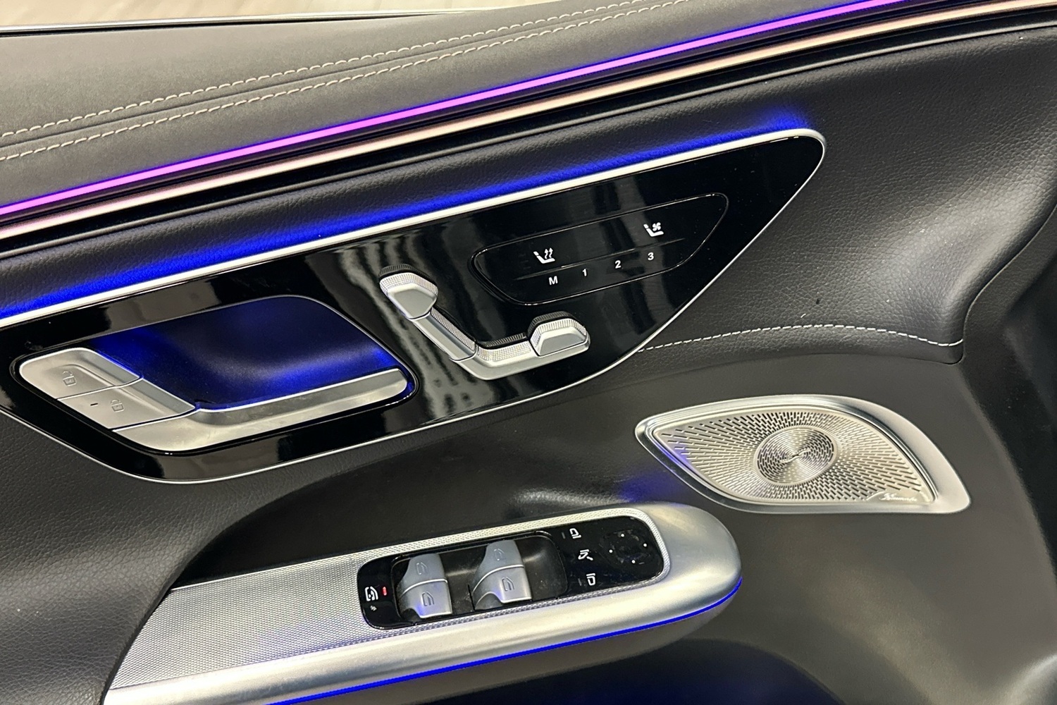 Mercedes-Benz EQE vaihtoauto