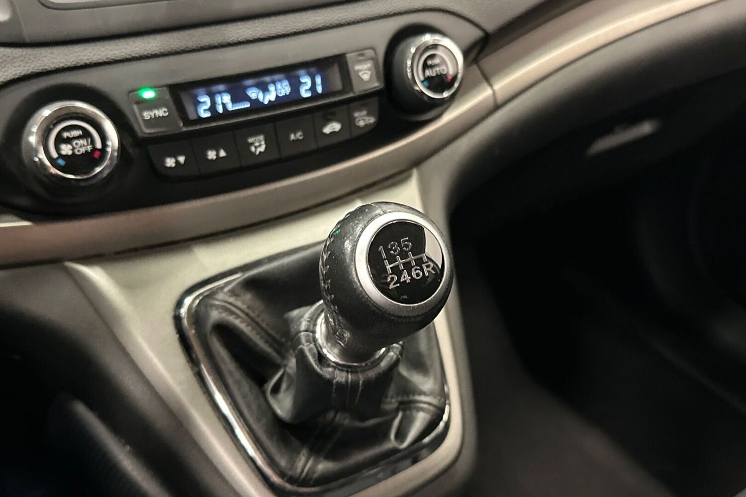 Honda CR-V vaihtoauto
