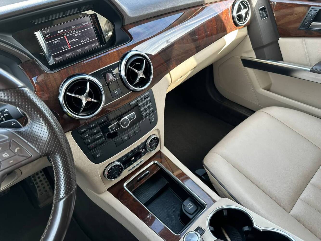 Mercedes-Benz GLK vaihtoauto