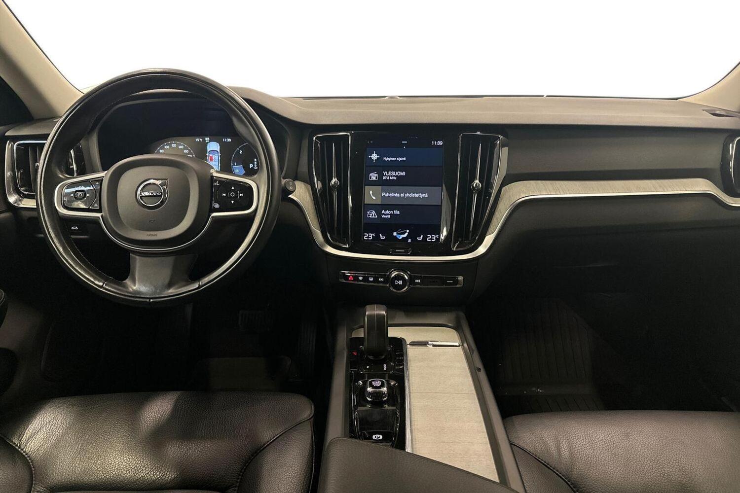 Volvo V60 Cross Country vaihtoauto