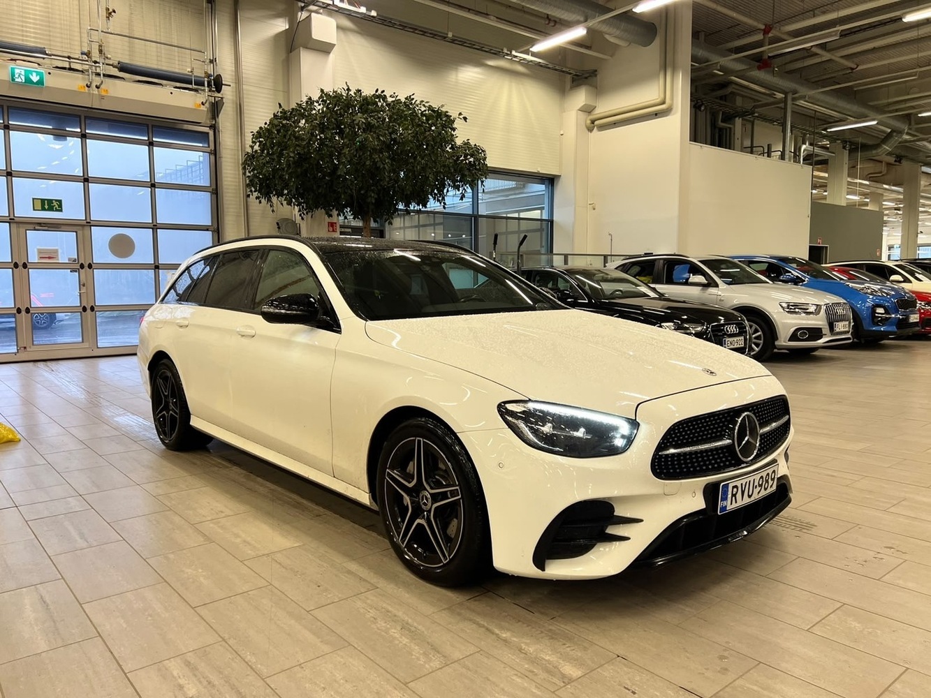 Mercedes-Benz E vaihtoauto