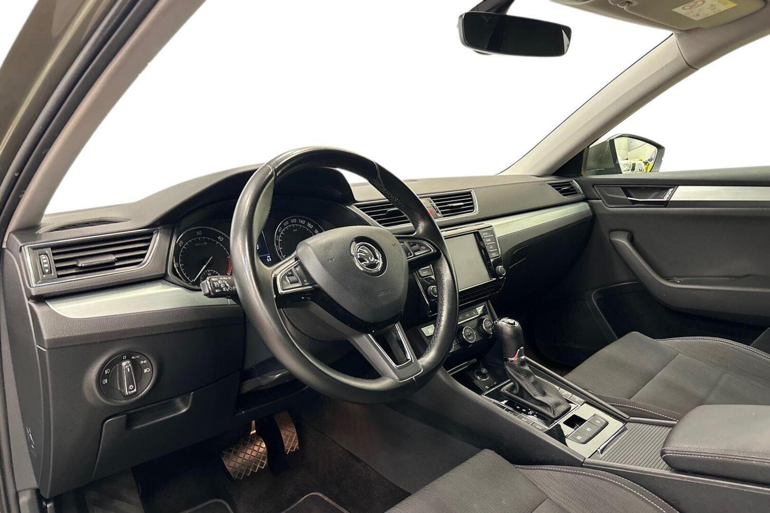 Skoda Superb vaihtoauto