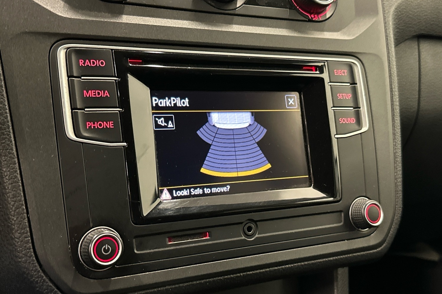Volkswagen Caddy Maxi vaihtoauto