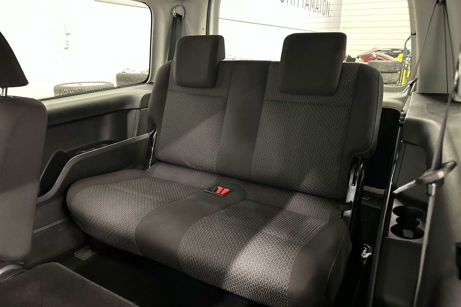 Volkswagen Caddy Maxi vaihtoauto
