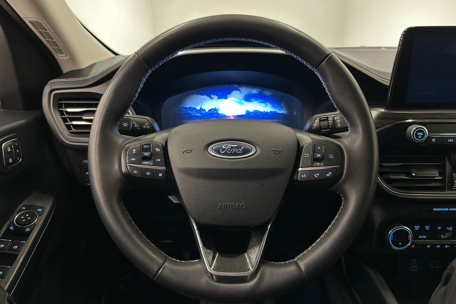 Ford Kuga vaihtoauto