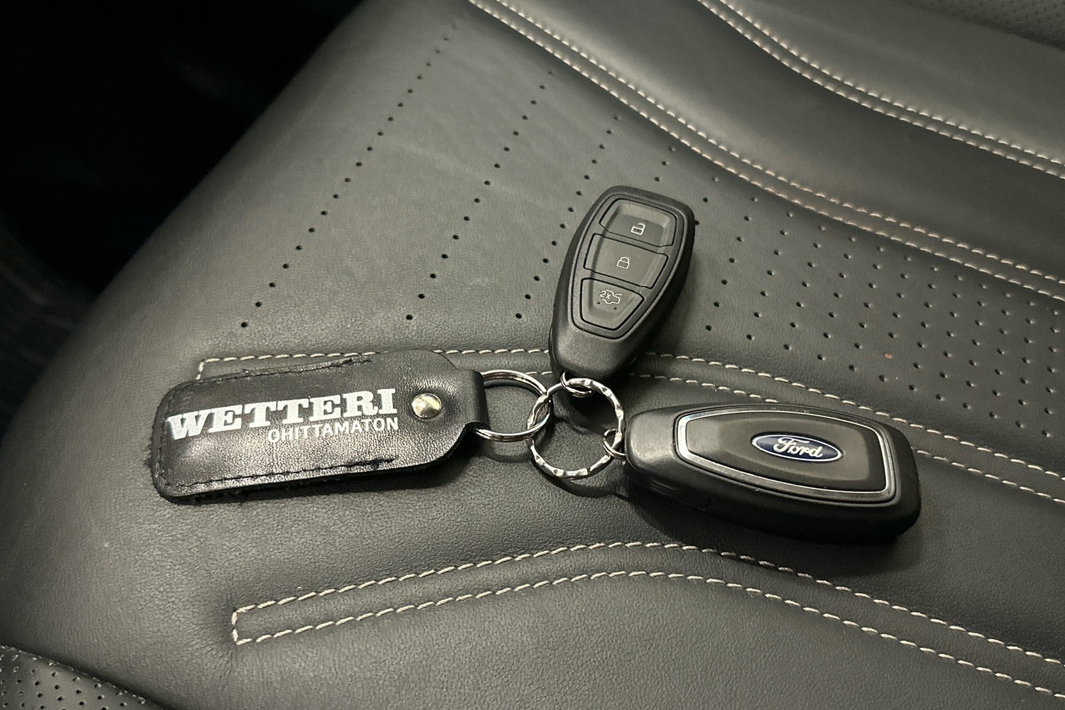 Ford Kuga vaihtoauto