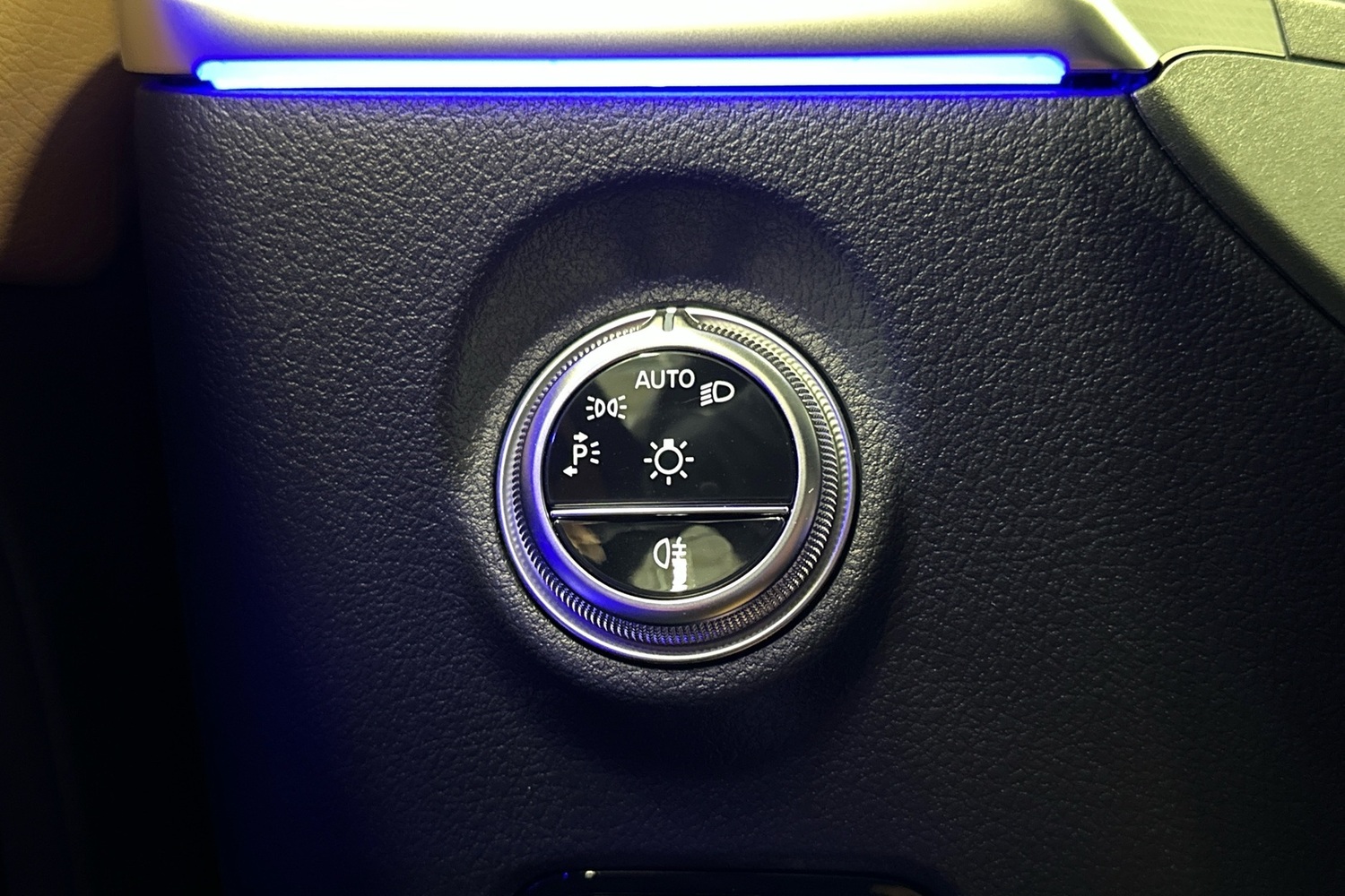 Mercedes-Benz CLE vaihtoauto