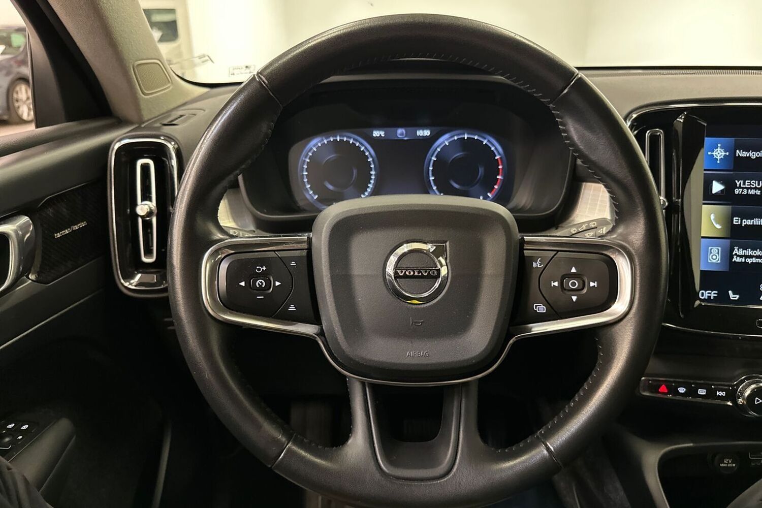 Volvo XC40 vaihtoauto