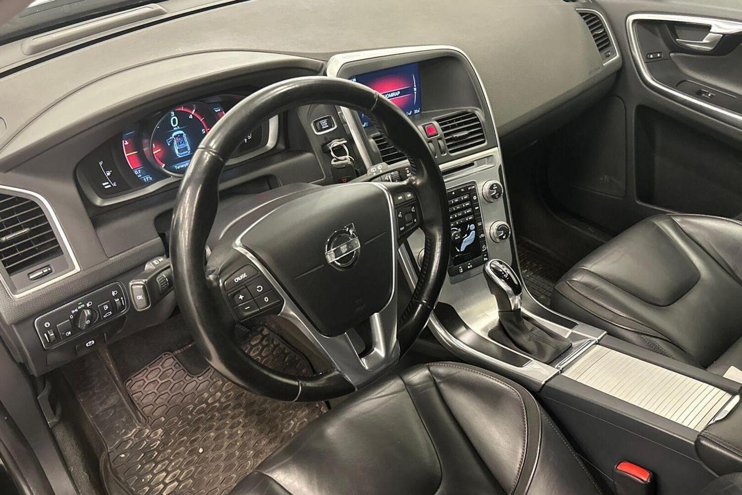 Volvo XC60 vaihtoauto
