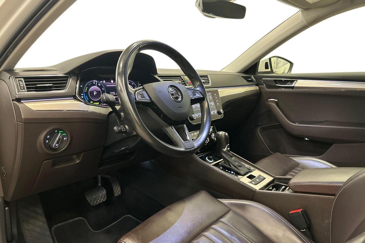 Skoda Superb vaihtoauto