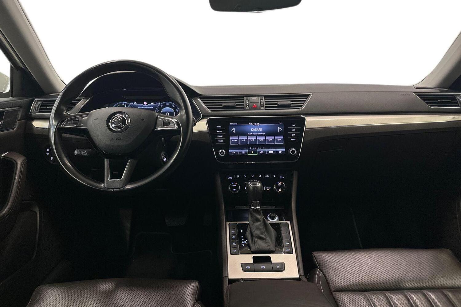 Skoda Superb vaihtoauto