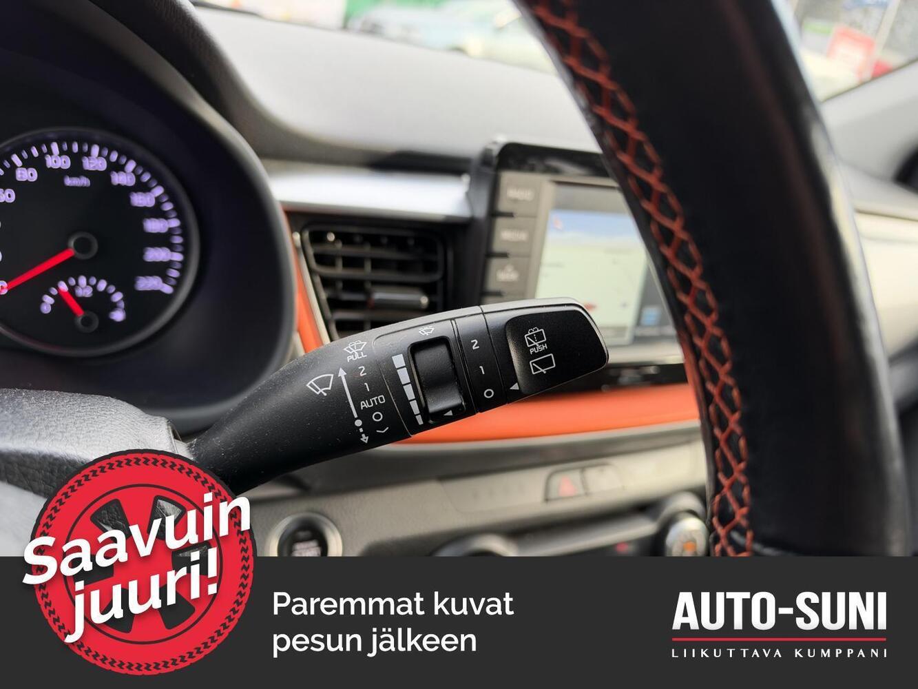 Kia Stonic vaihtoauto
