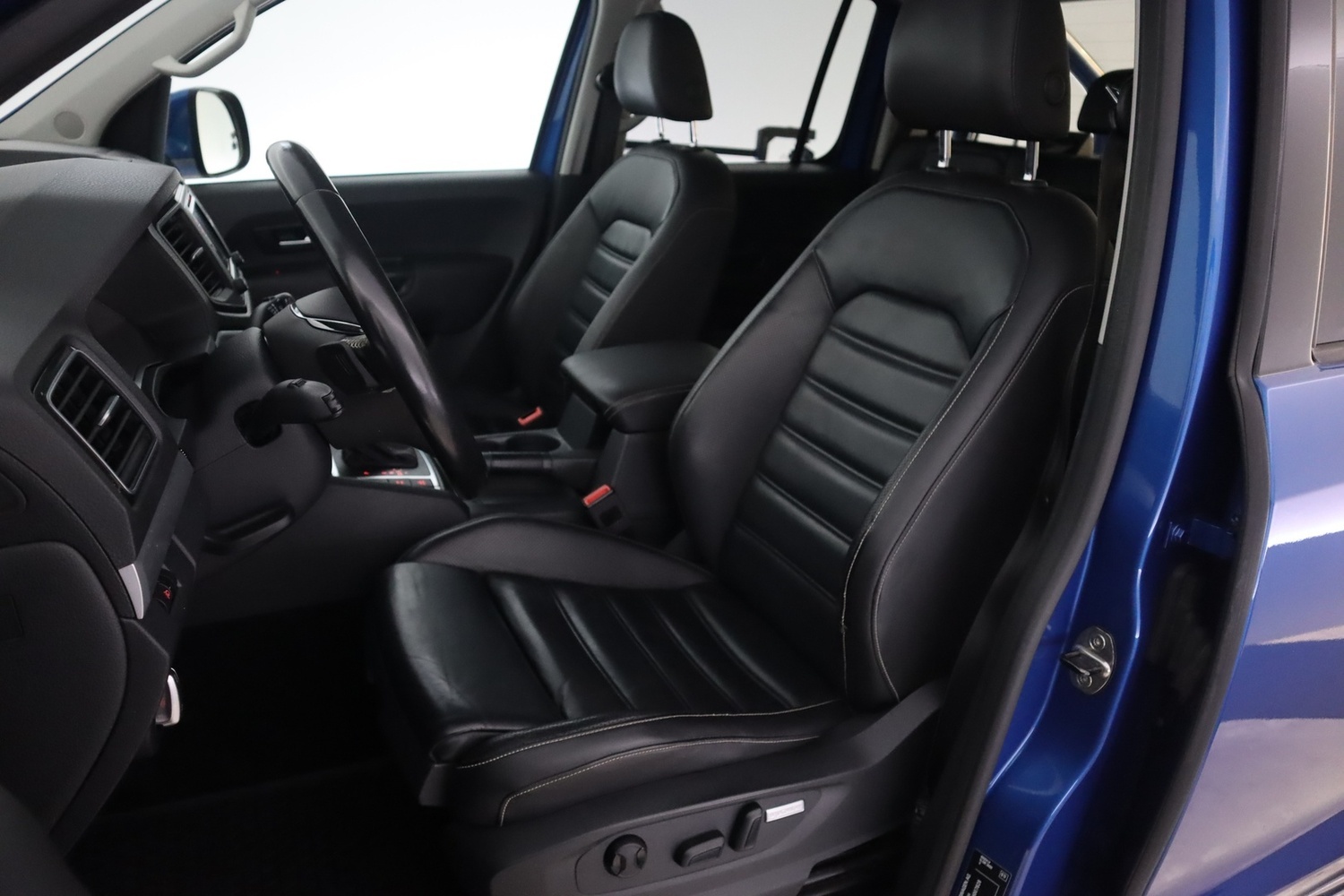 Volkswagen Amarok vaihtoauto