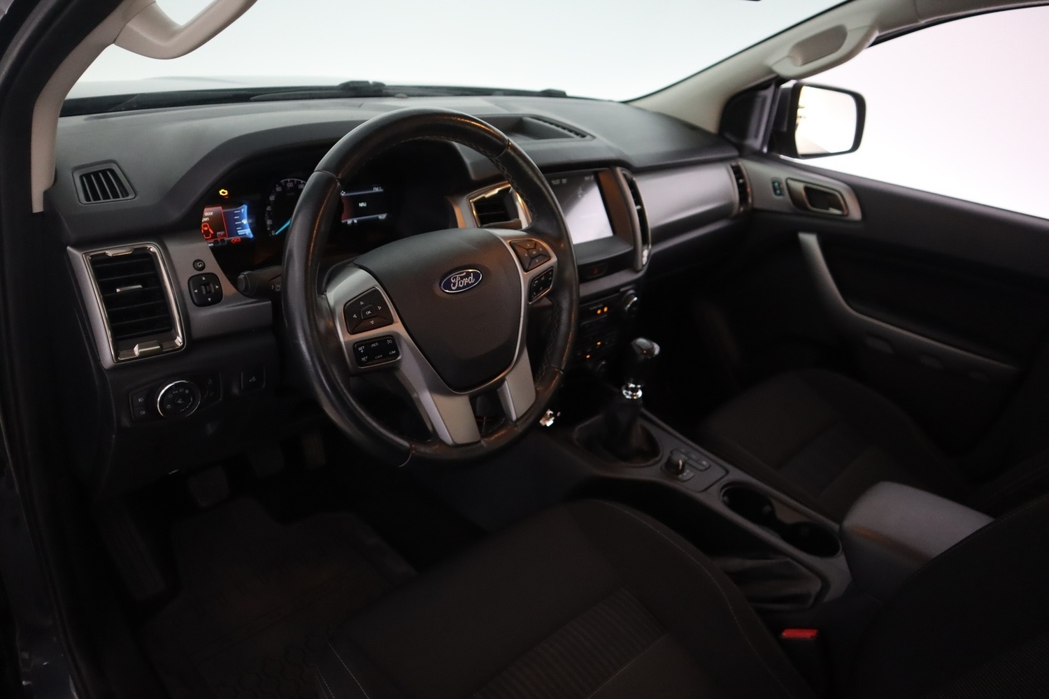 Ford Ranger vaihtoauto