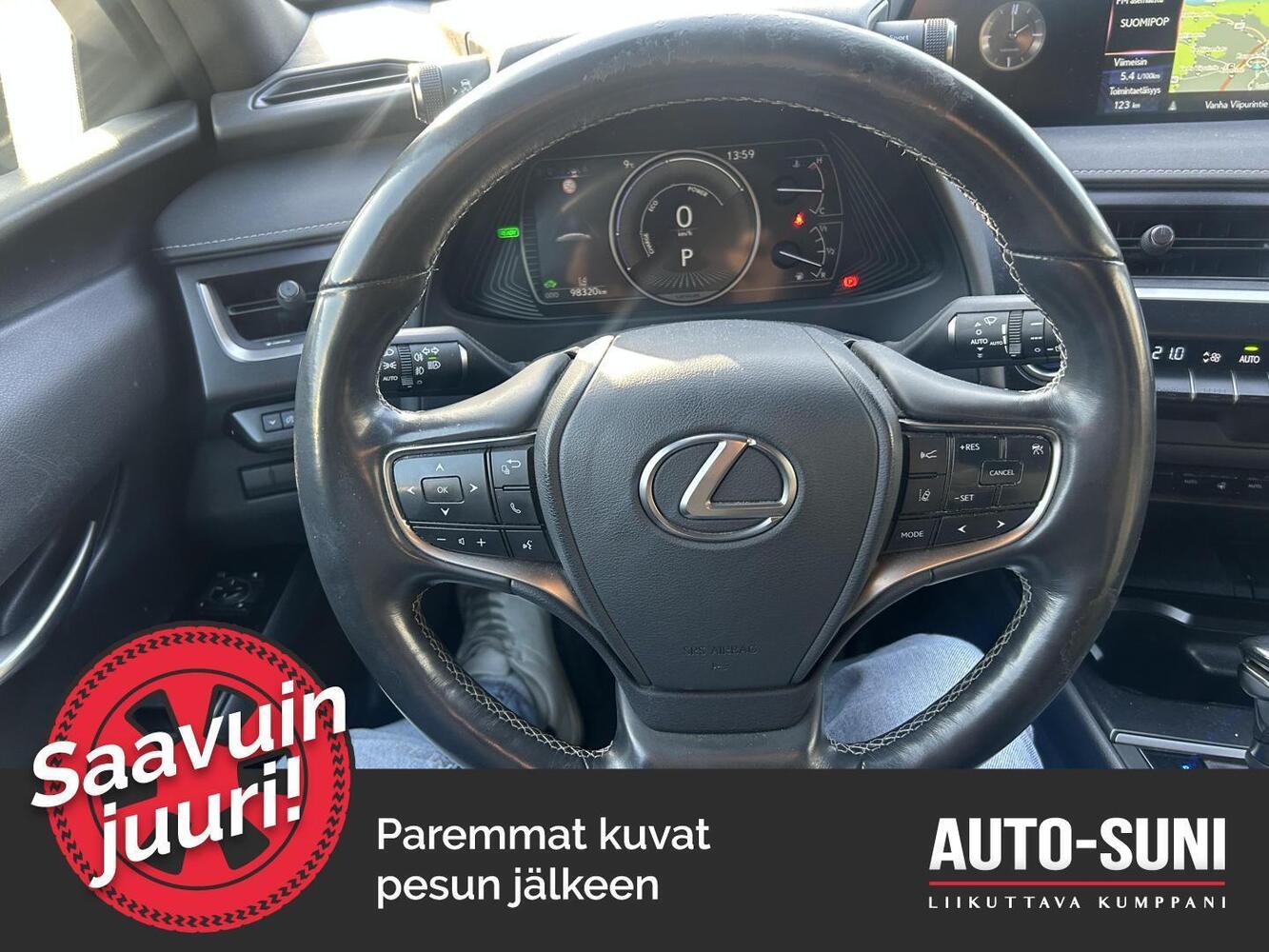 Lexus UX vaihtoauto