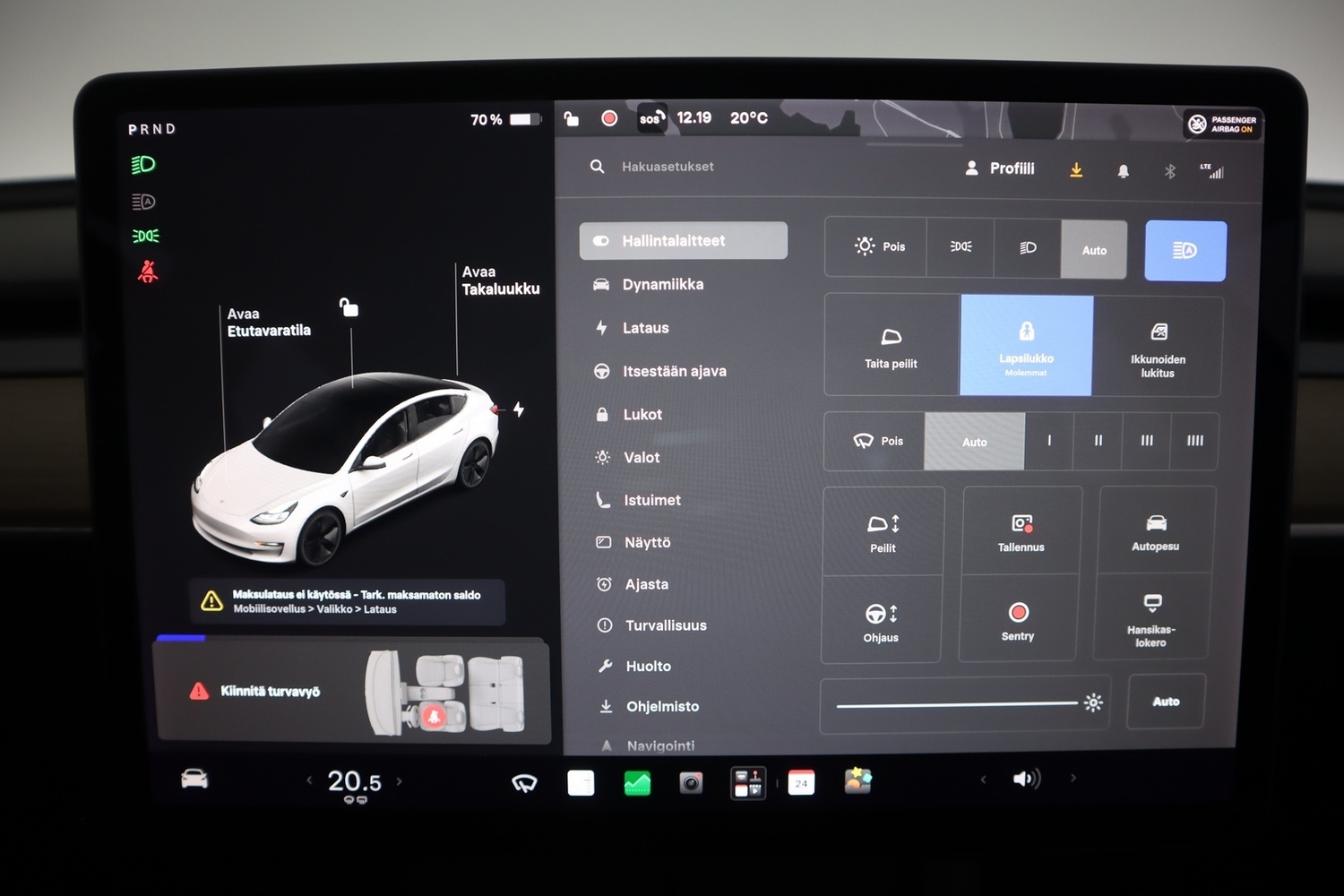 Tesla Model 3 vaihtoauto