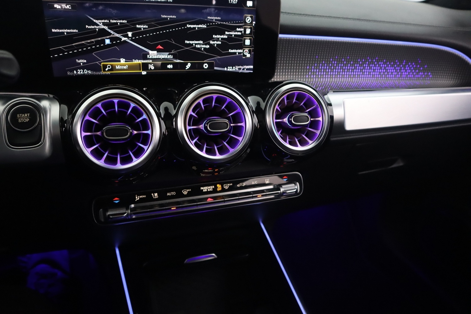 Mercedes-Benz EQB vaihtoauto
