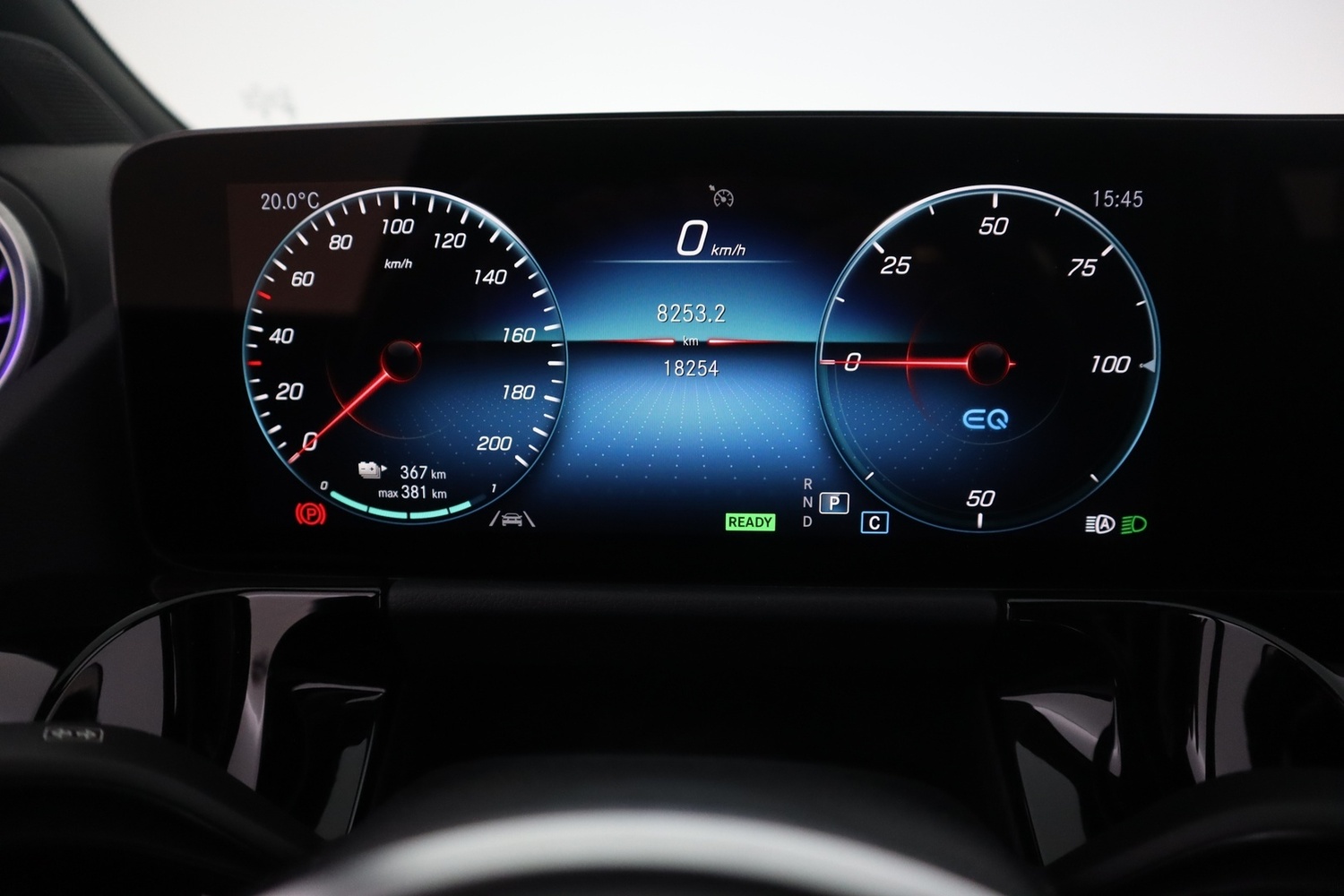 Mercedes-Benz EQA vaihtoauto