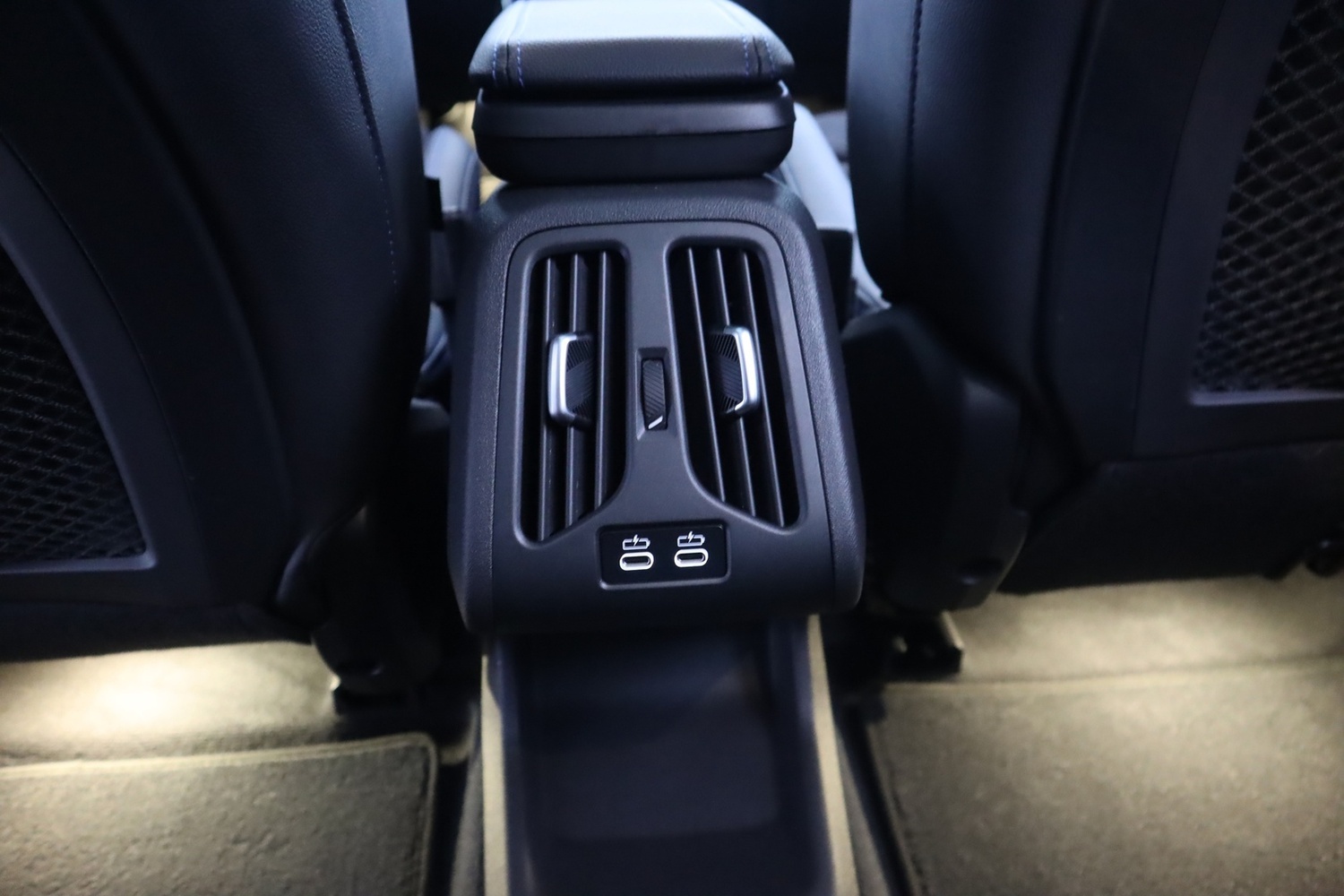 BMW iX1 vaihtoauto