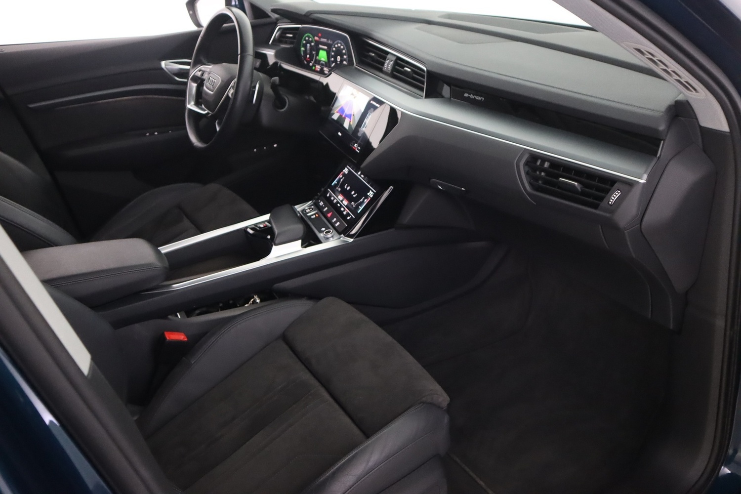 Audi e-tron vaihtoauto