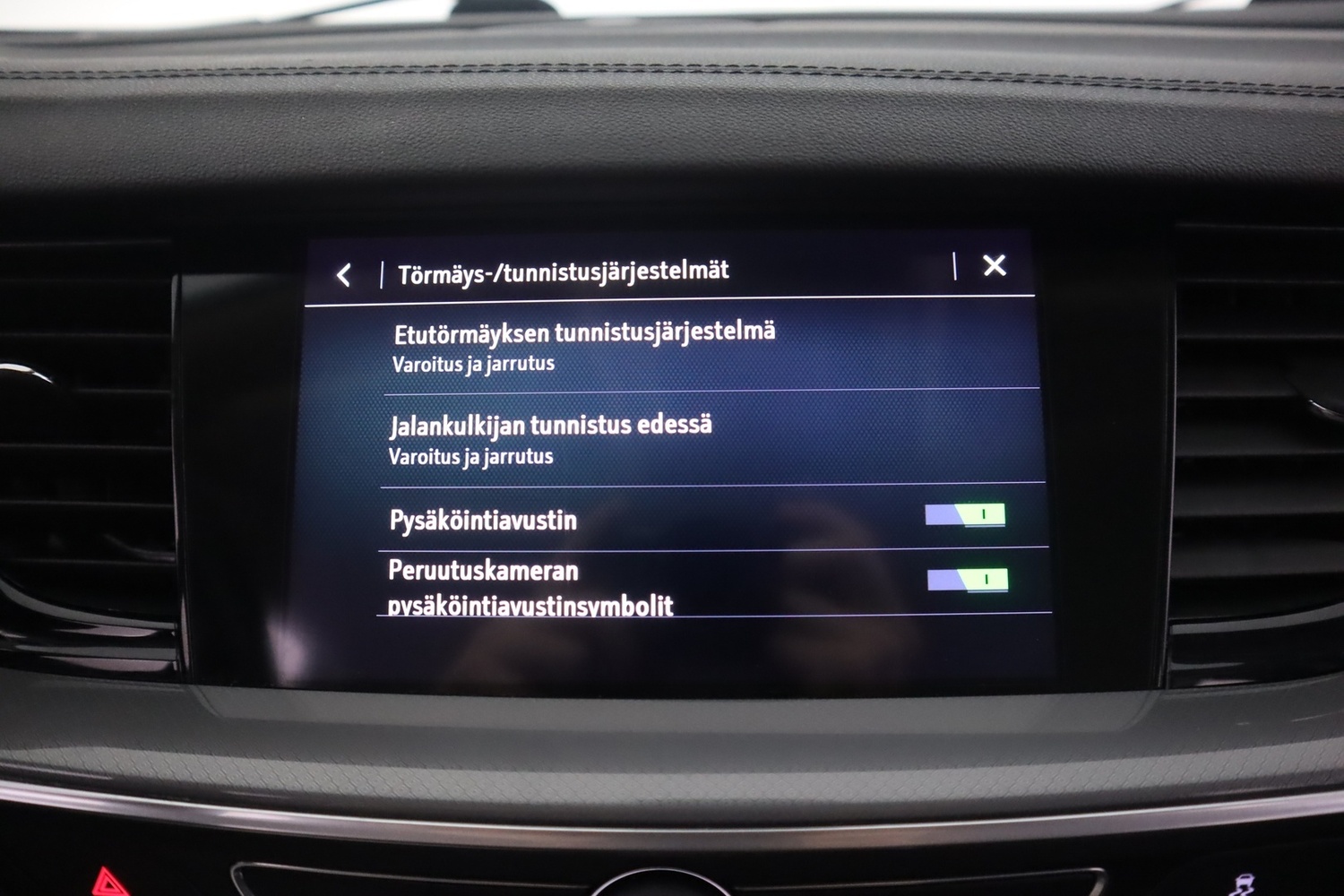 Opel Insignia vaihtoauto
