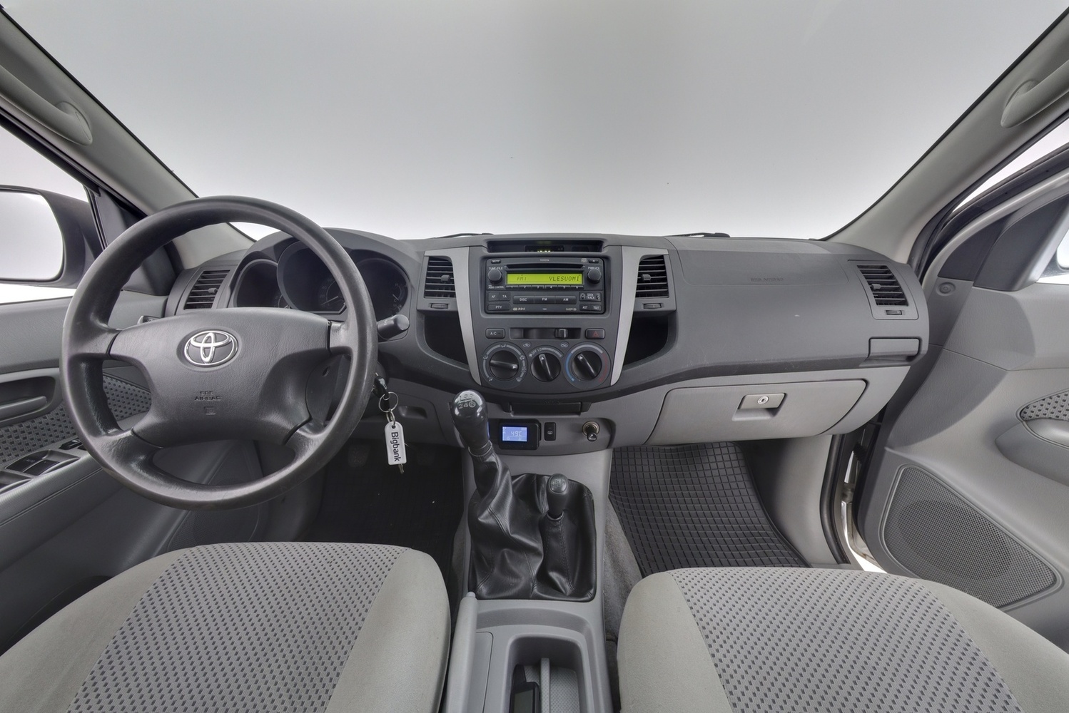 Toyota Hilux vaihtoauto