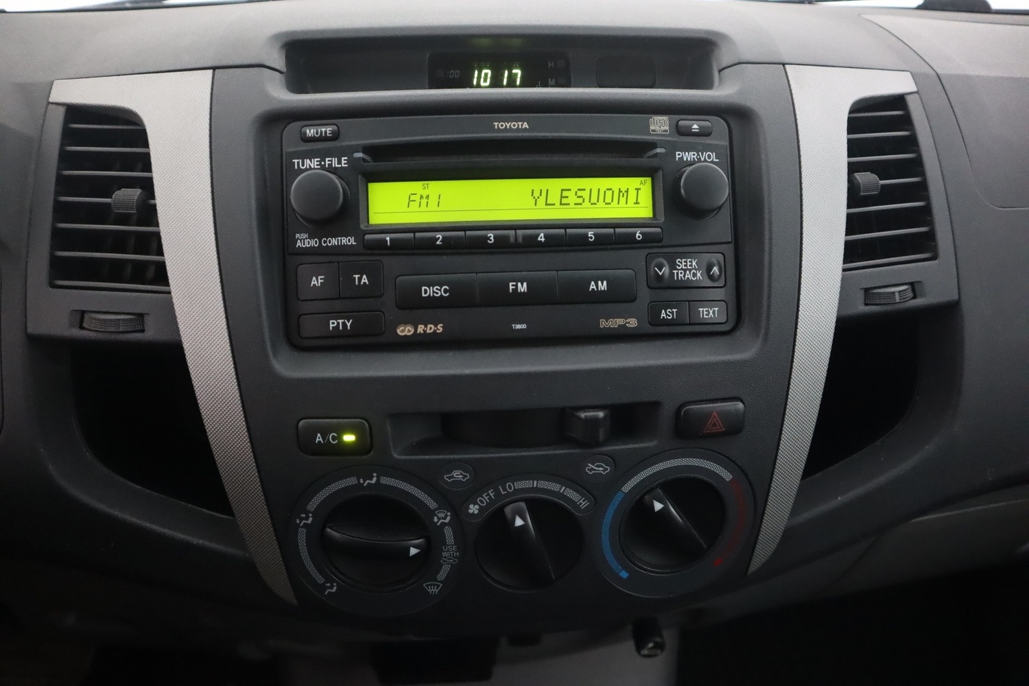 Toyota Hilux vaihtoauto
