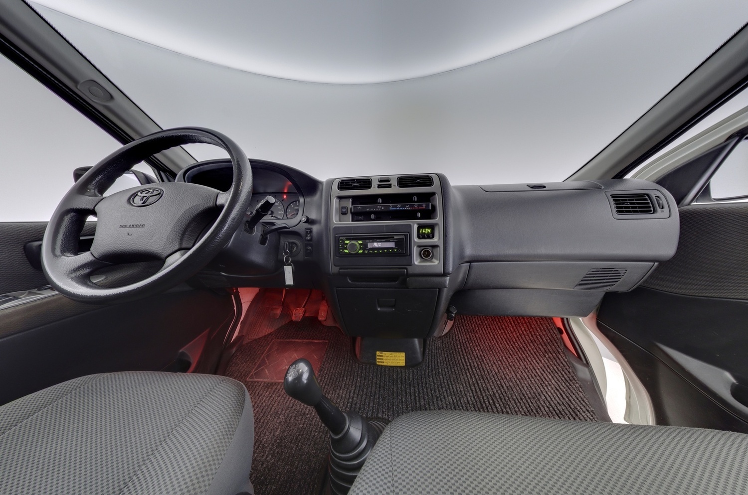 Toyota Hiace vaihtoauto