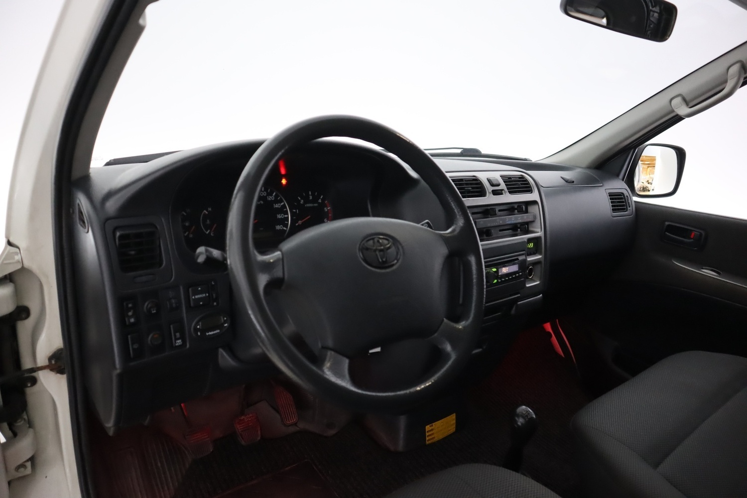 Toyota Hiace vaihtoauto
