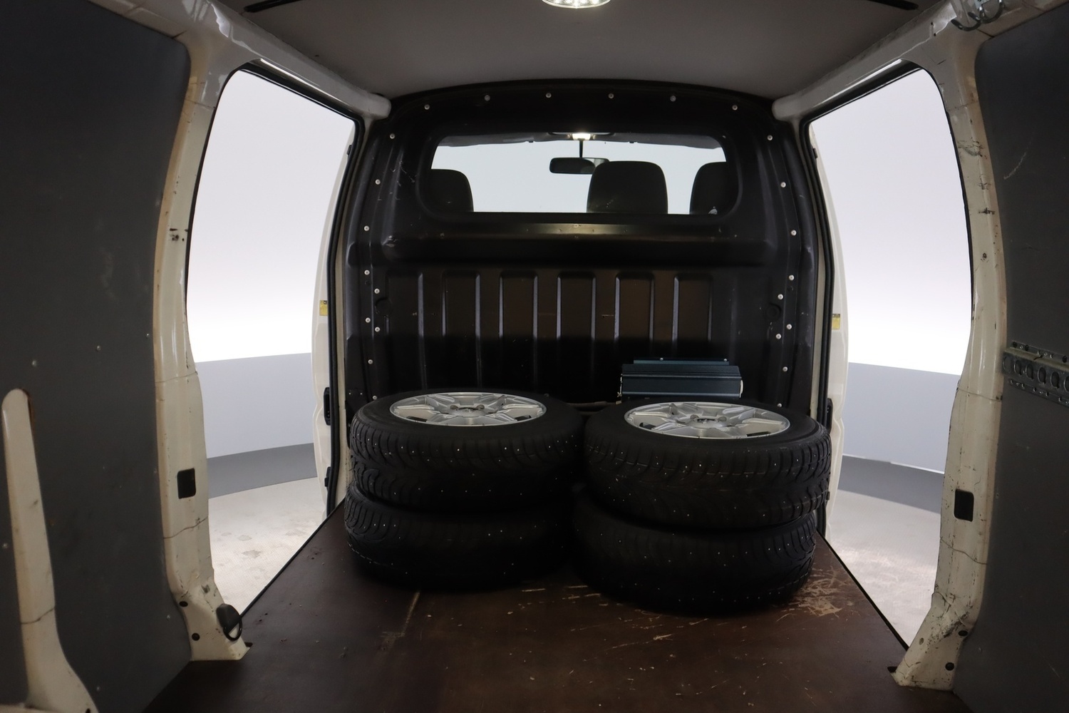 Toyota Hiace vaihtoauto