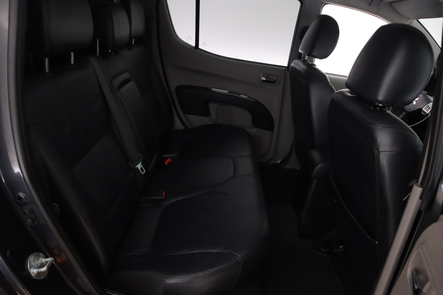 Mitsubishi L200 vaihtoauto