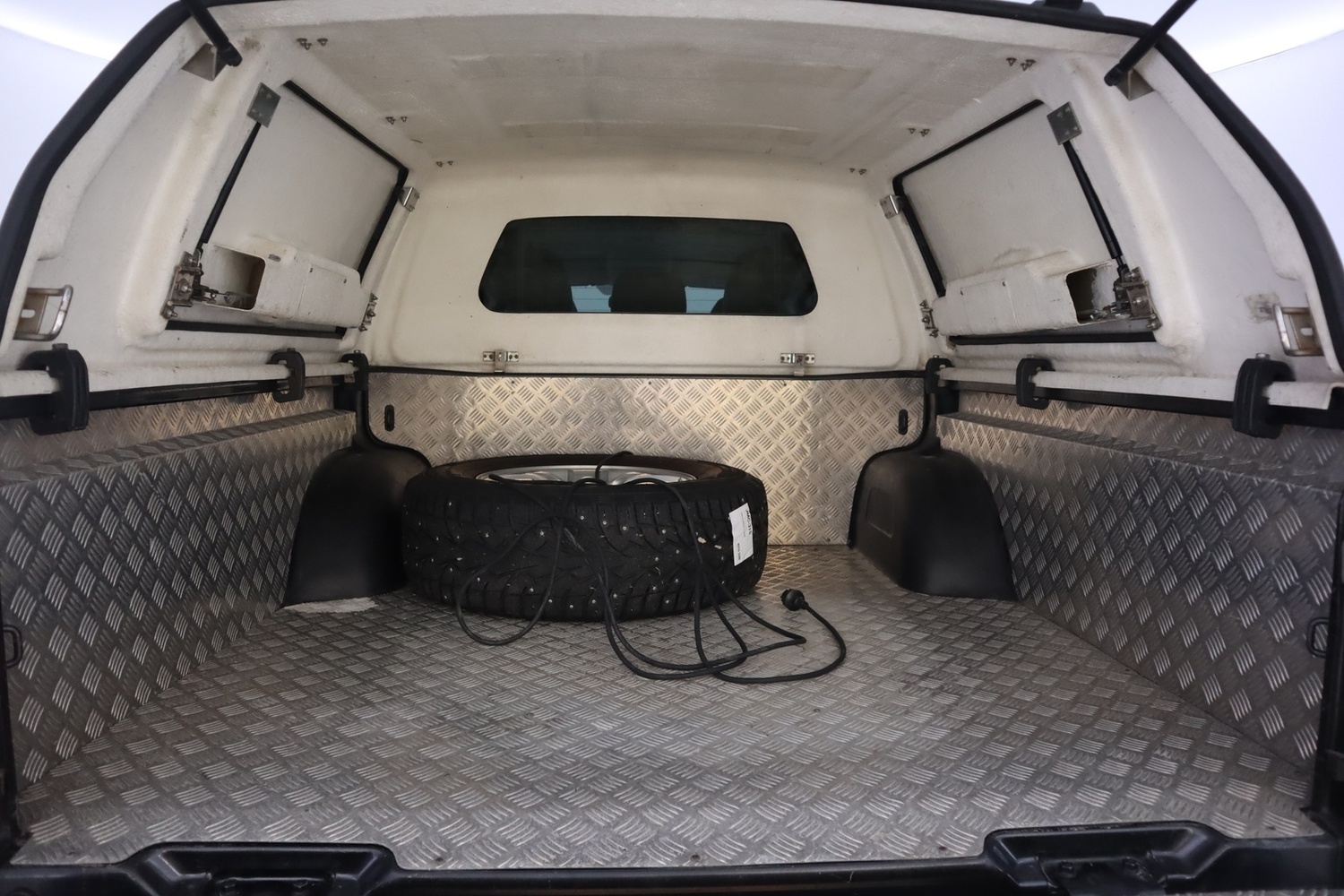 Mitsubishi L200 vaihtoauto
