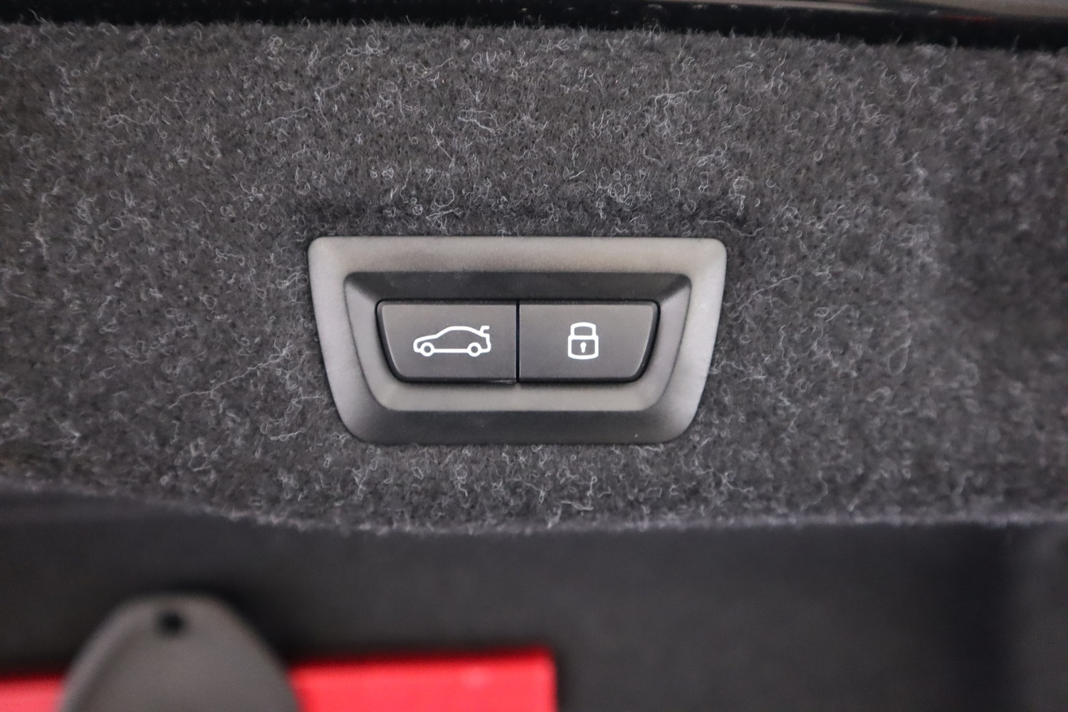 BMW i5 vaihtoauto