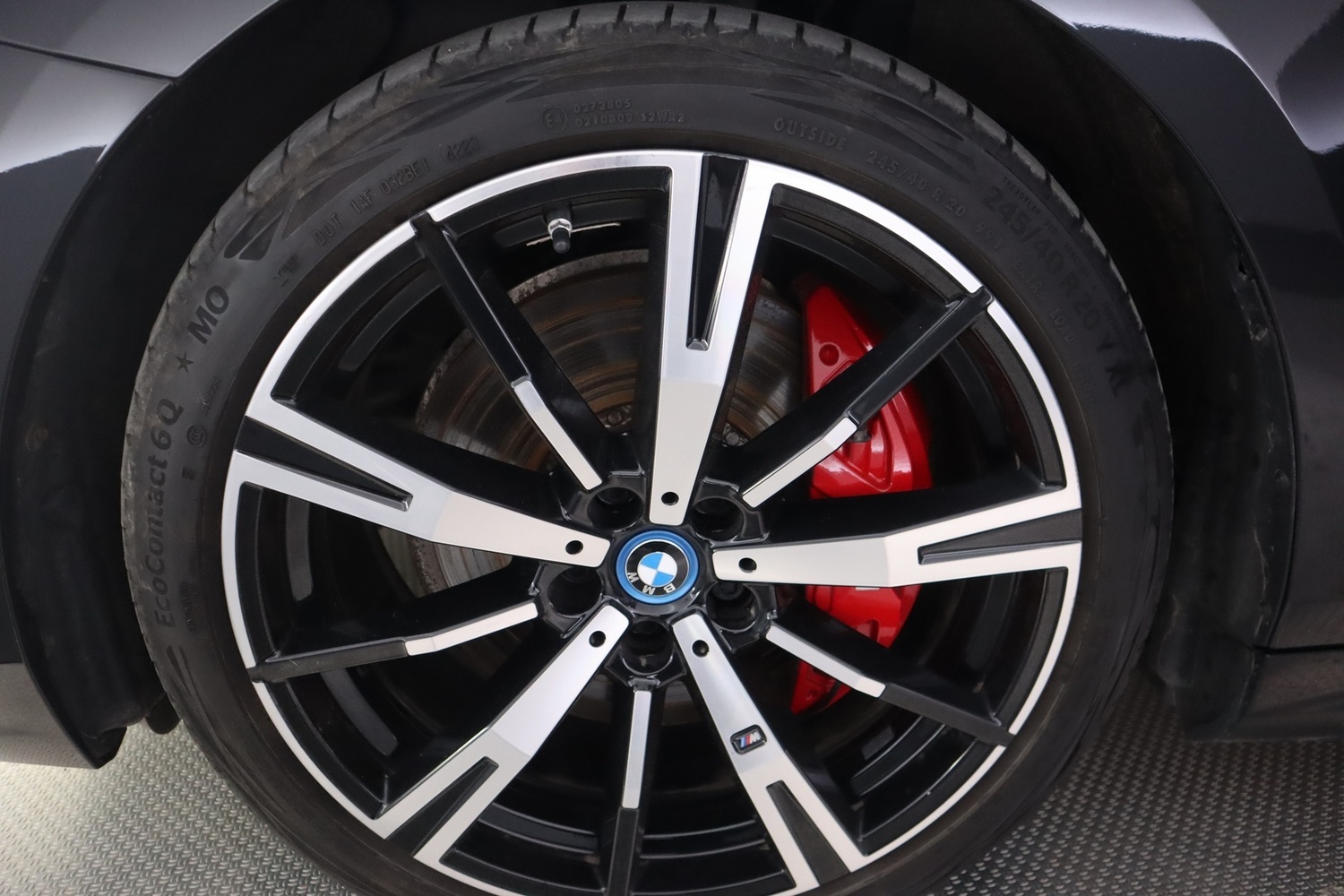 BMW i5 vaihtoauto
