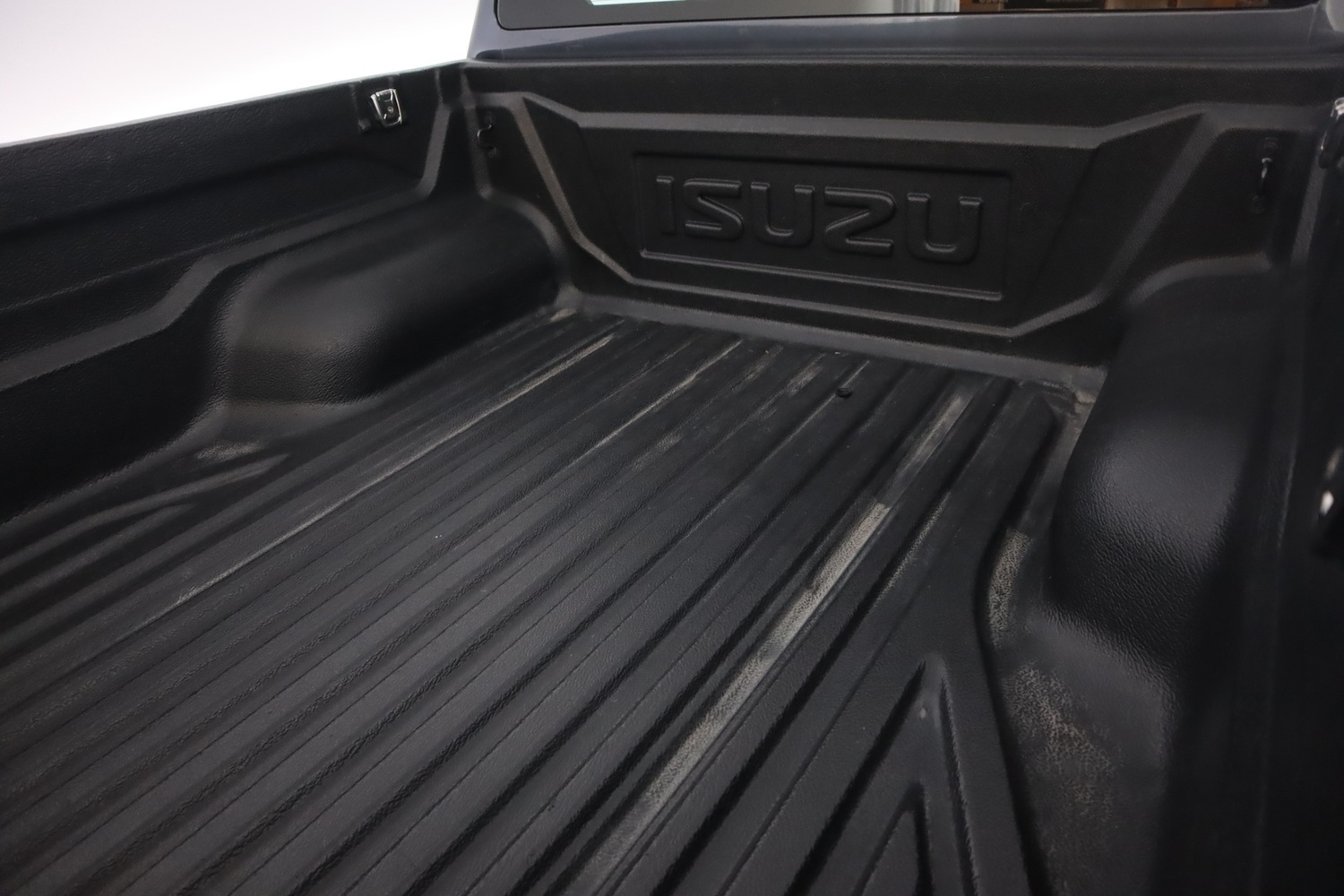 Isuzu D-Max vaihtoauto