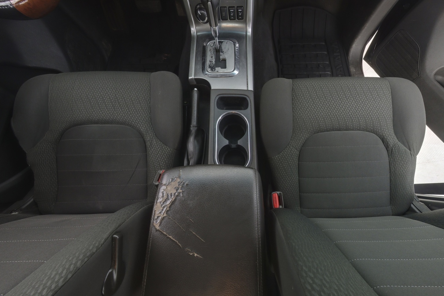 Nissan Navara vaihtoauto