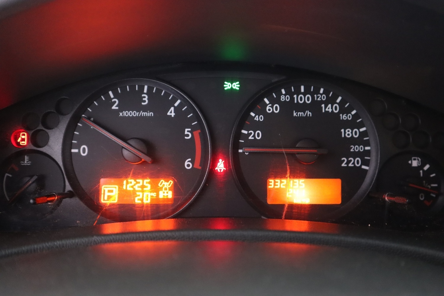 Nissan Navara vaihtoauto