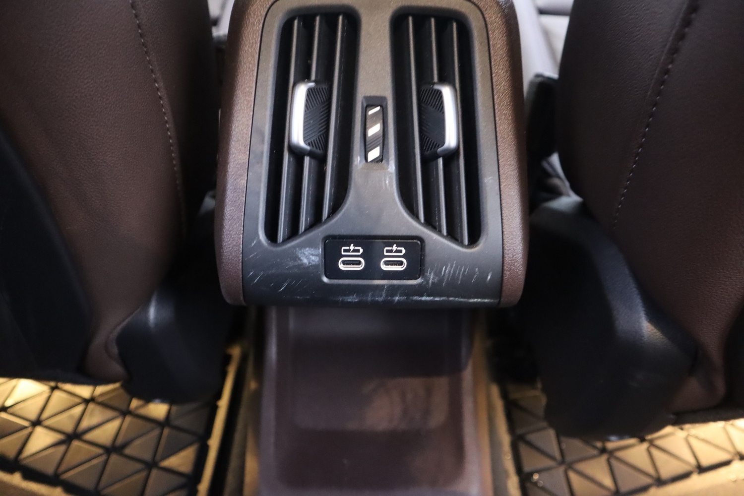BMW iX2 vaihtoauto