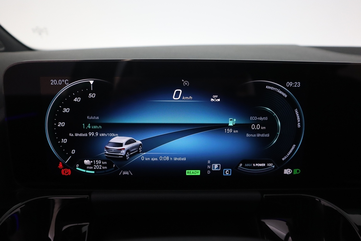 Mercedes-Benz EQA vaihtoauto