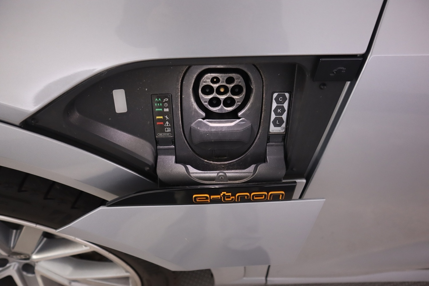 Audi e-tron vaihtoauto