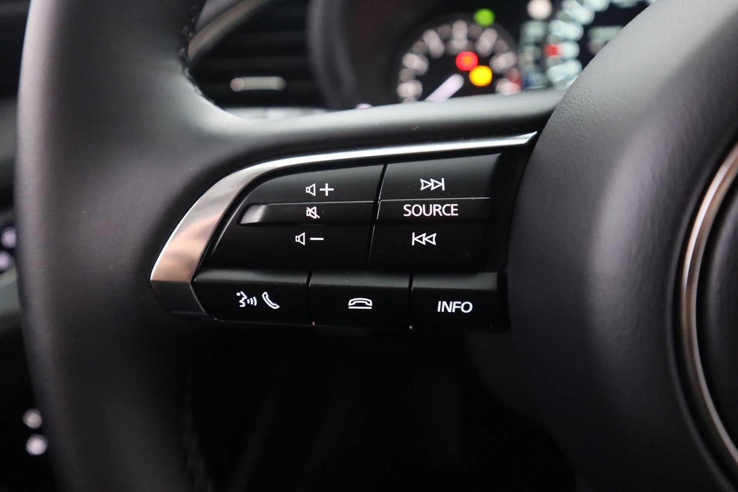 Mazda 3 vaihtoauto