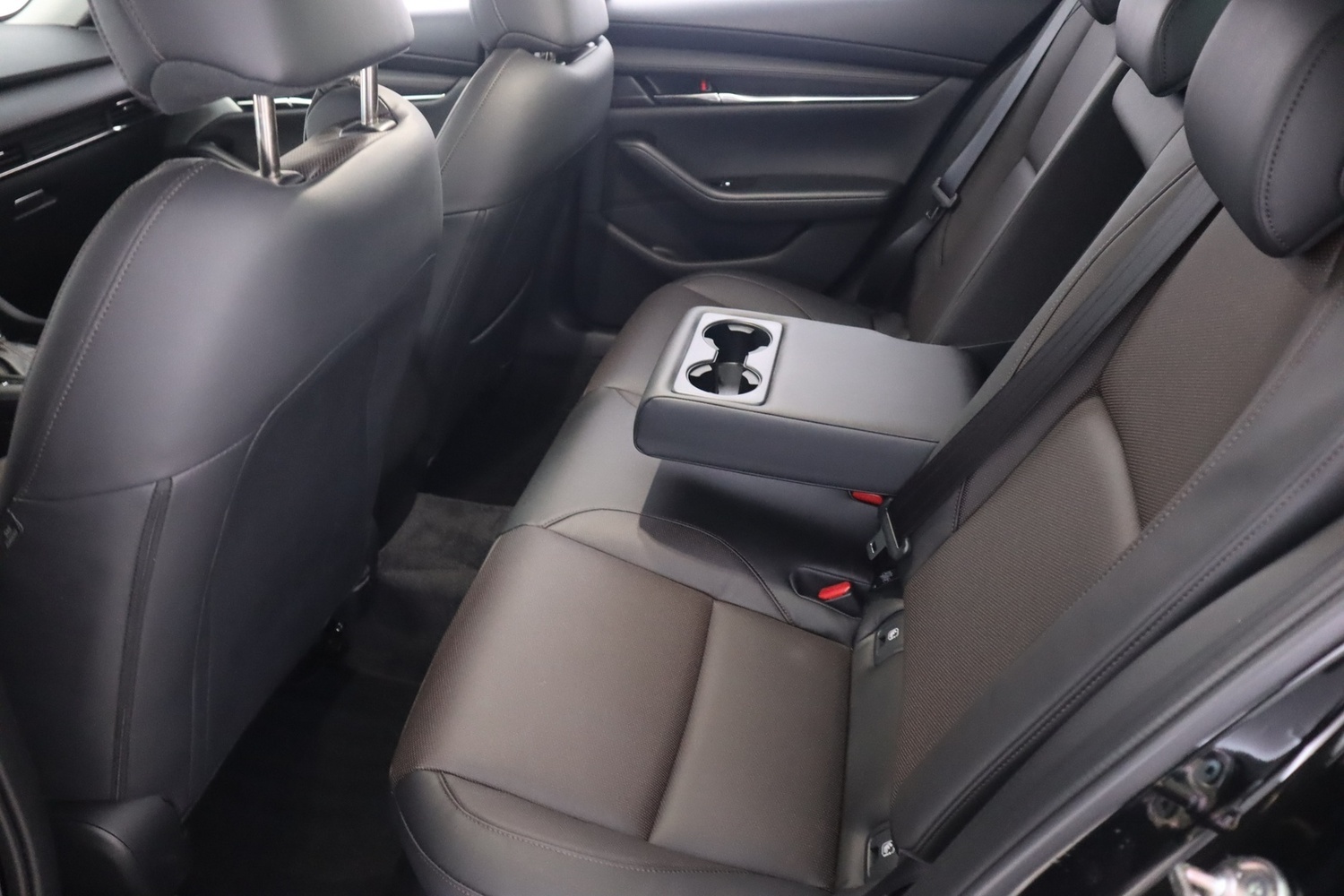 Mazda 3 vaihtoauto