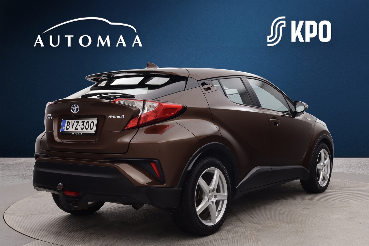 Toyota C-HR vaihtoauto