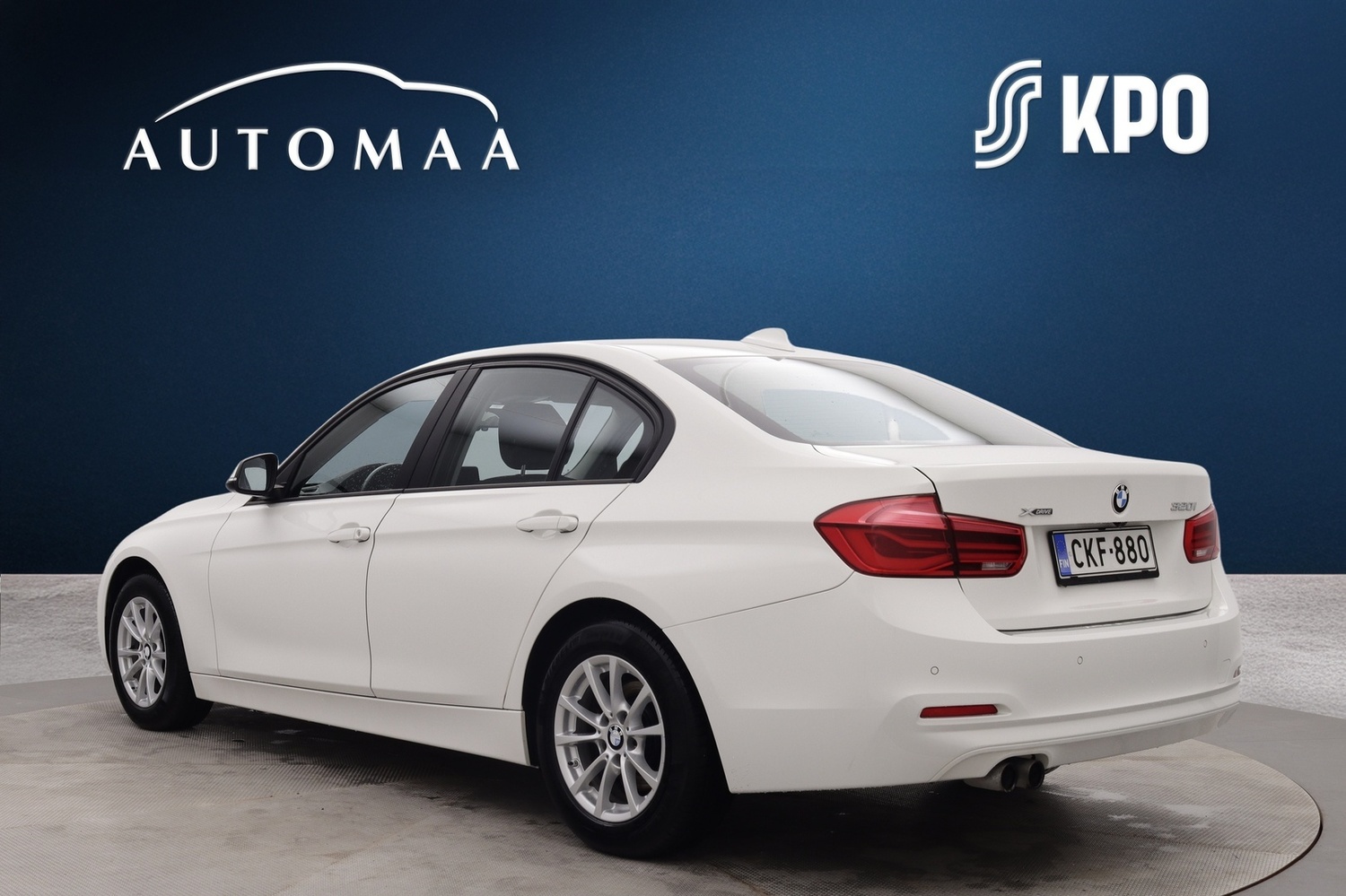 BMW 320 vaihtoauto