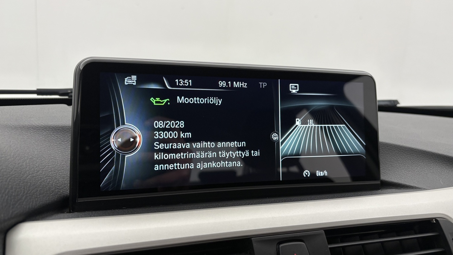 BMW 320 vaihtoauto